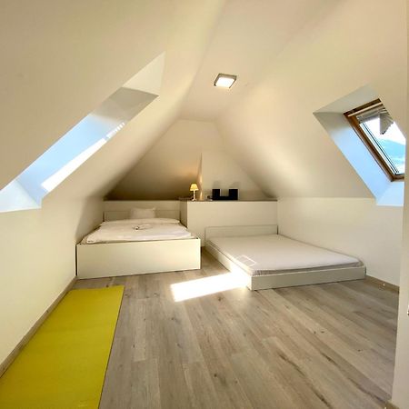 House Eden With Mountain Views Apartment Bled Ngoại thất bức ảnh