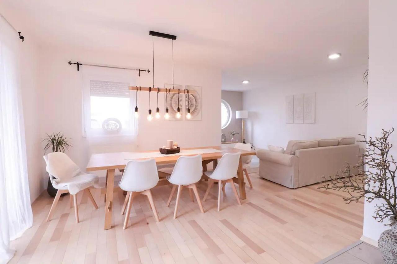 House Eden With Mountain Views Apartment Bled Ngoại thất bức ảnh