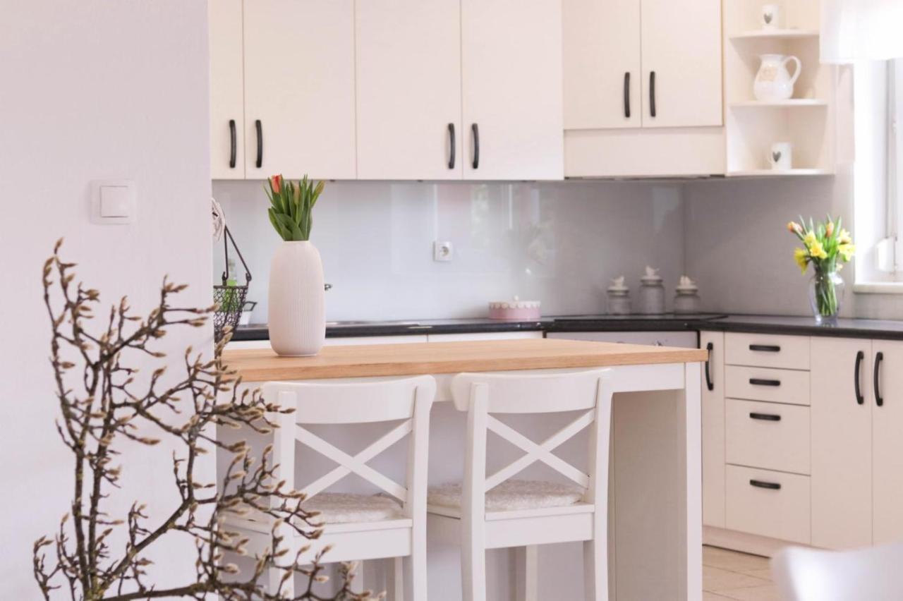 House Eden With Mountain Views Apartment Bled Ngoại thất bức ảnh