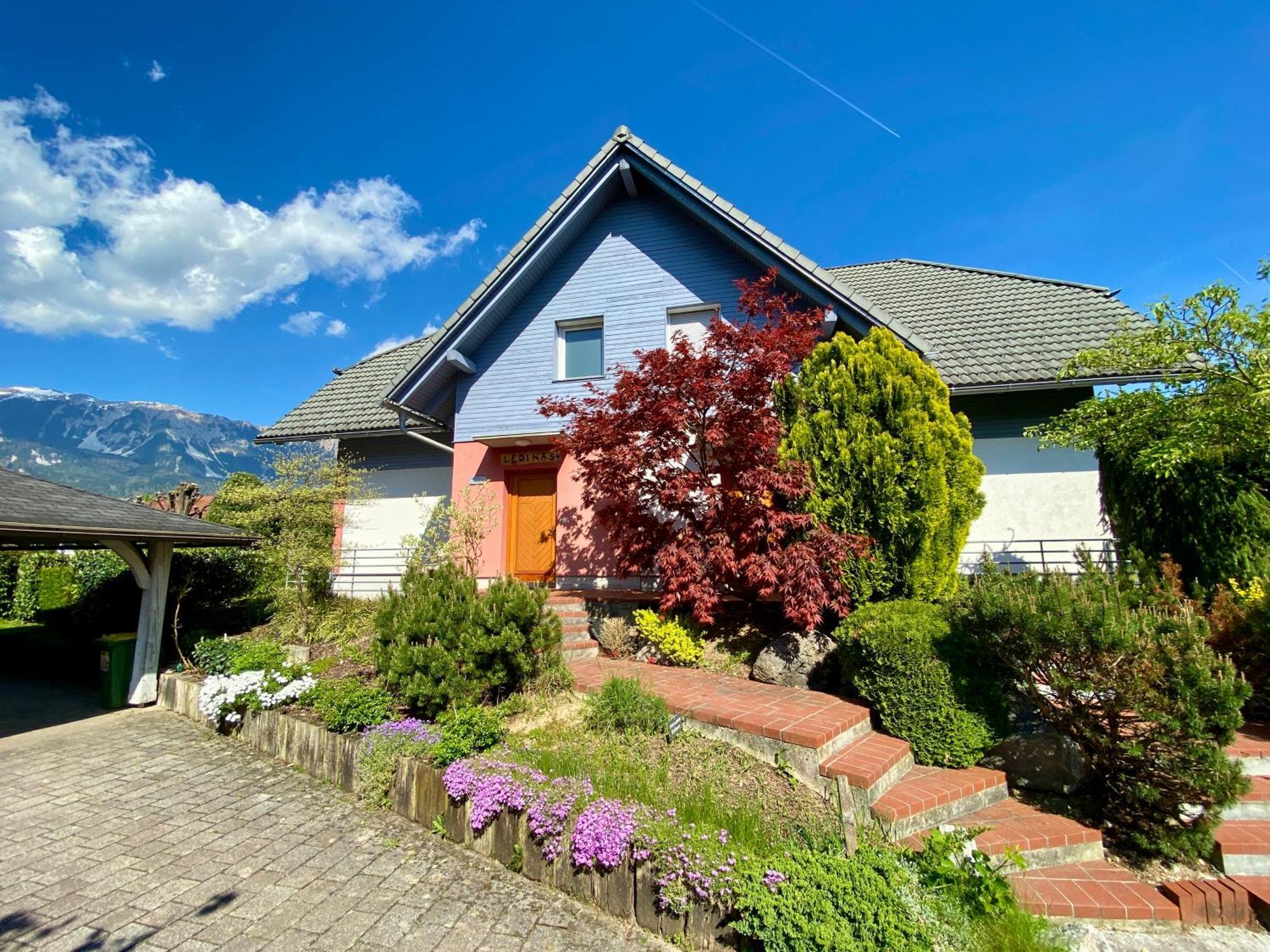 House Eden With Mountain Views Apartment Bled Ngoại thất bức ảnh